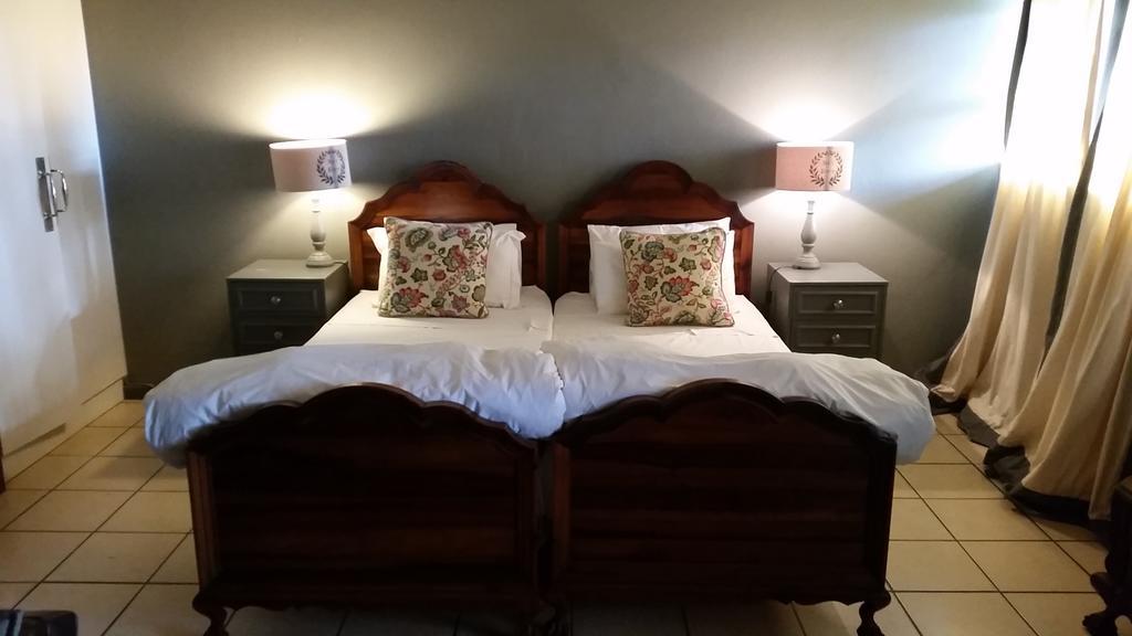 Simondium'S Country Lodge Phòng bức ảnh